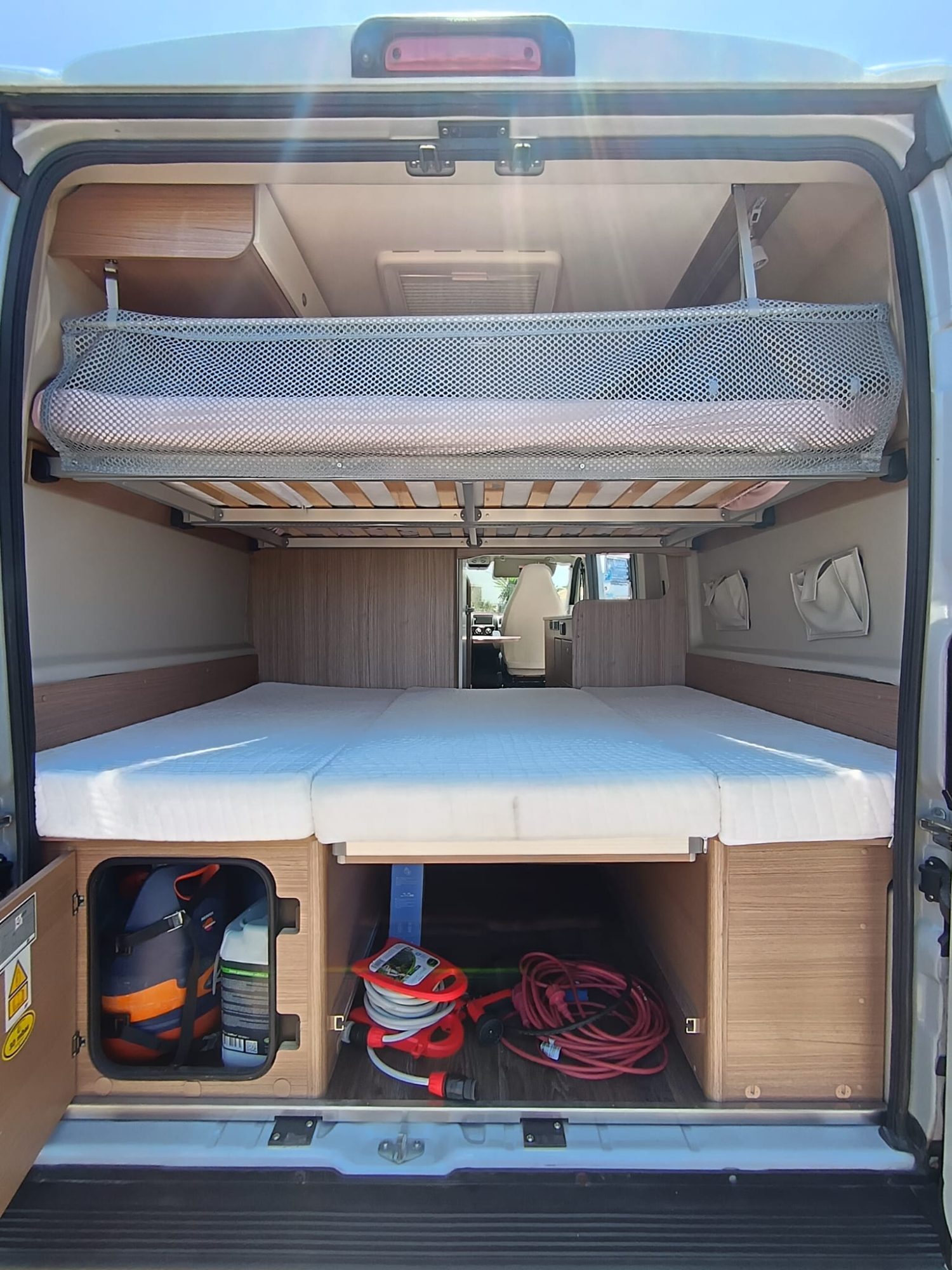 Van-of4.5-omfree-11